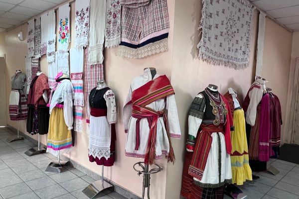 Открытие выставки «Русский национальный костюм и вышивка»