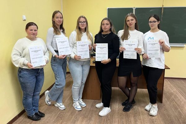 Российский союз молодежи наградил федеральных онлайн наблюдателей