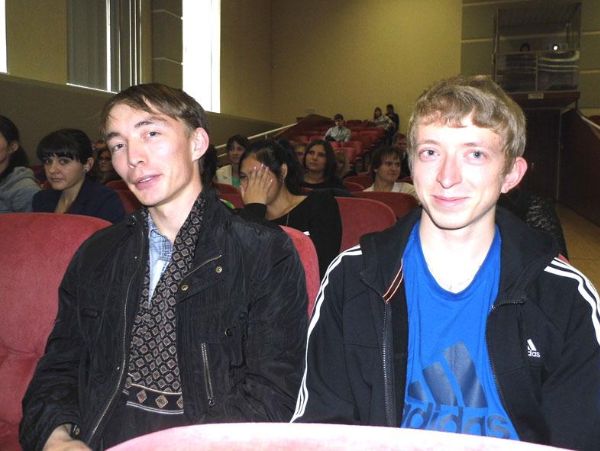 6527
