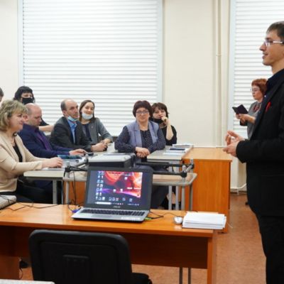 Встреча выпускников с представителями образовательных организаций г. Саянска